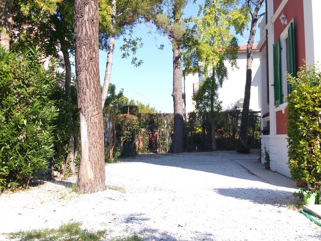 B&B Villa Regina Pisa Luaran gambar