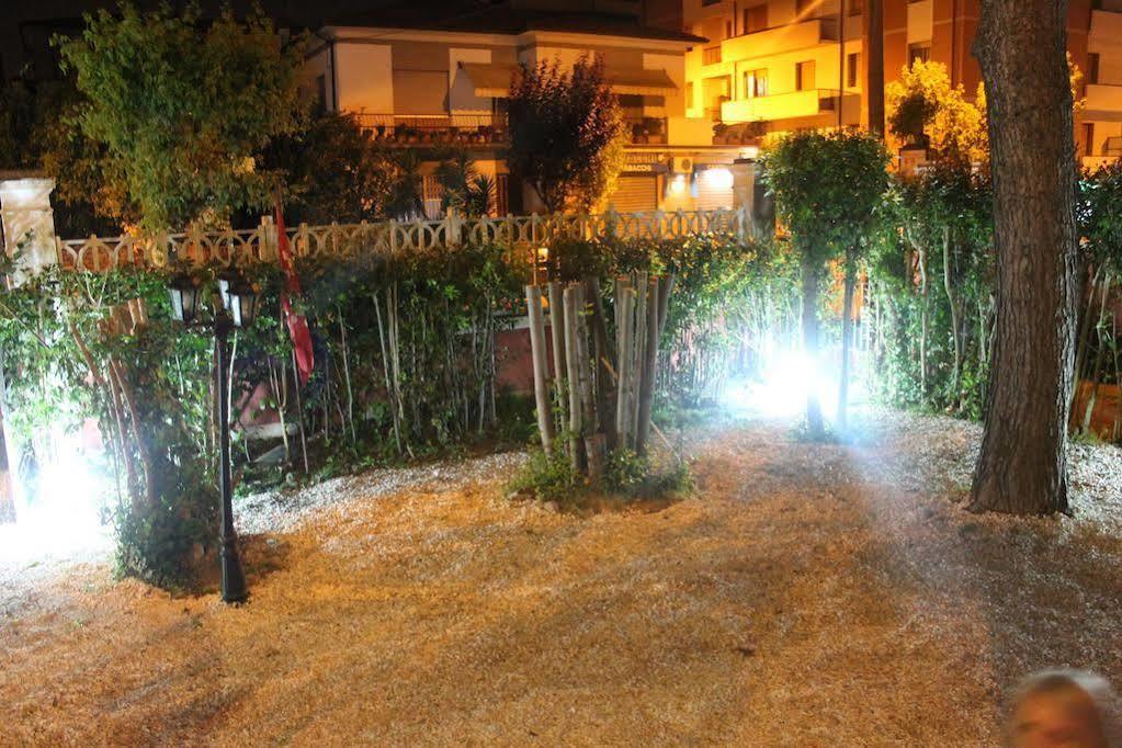 B&B Villa Regina Pisa Luaran gambar