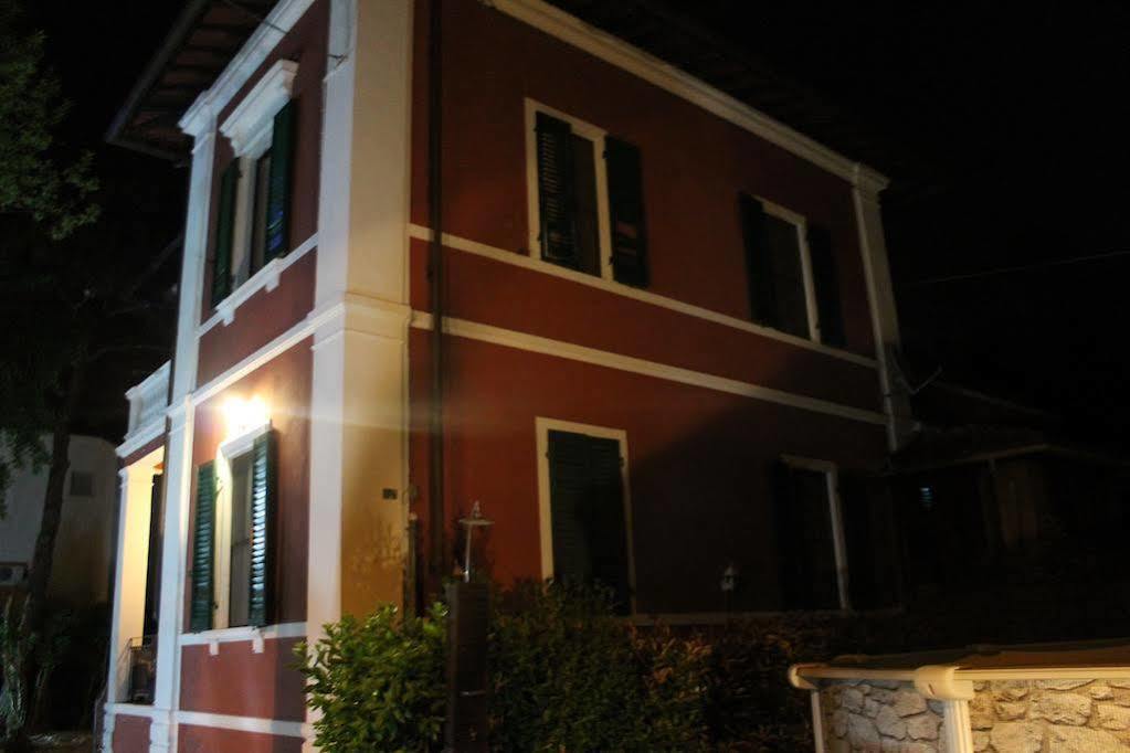 B&B Villa Regina Pisa Luaran gambar